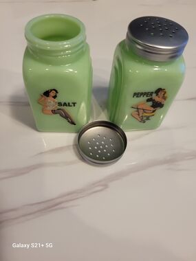 Vintage Style Jadeite Green Salt & Pepper Shakers - Pinup Graphics